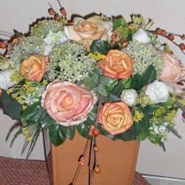 Seidenblumen Arrangement, Bild 2